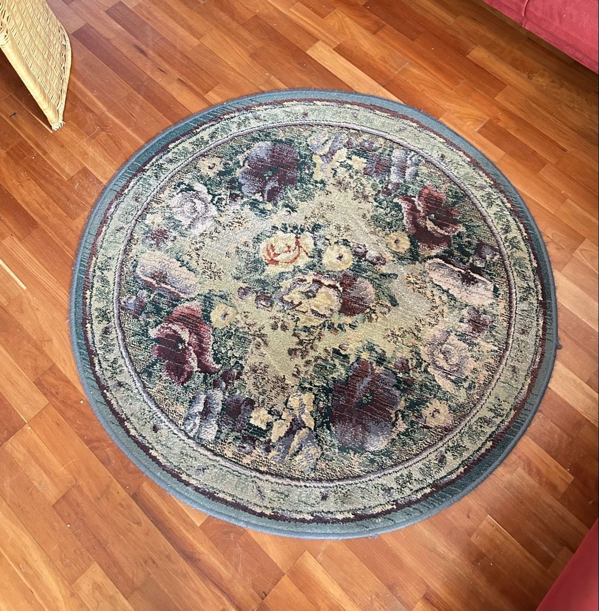 Tapis: Rundteppich blumenmuster – D'occasion à Rütihof par serouni5406