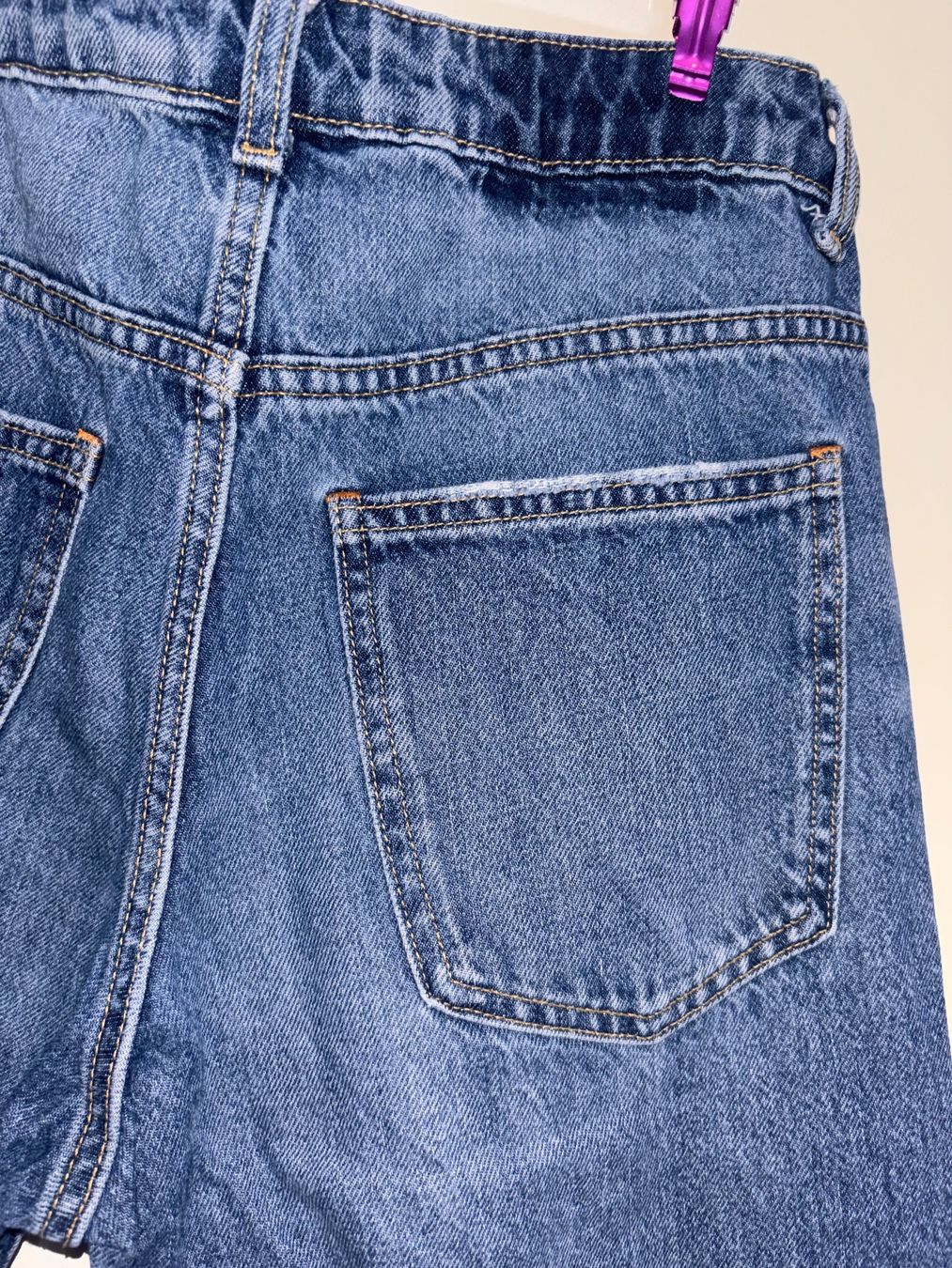 Zara Jeans: Zara Jeans – Nuovo (secondo la descrizione) da Selzach venduto da 20f_cg85 2