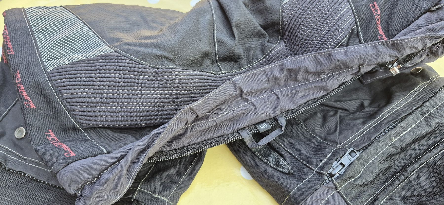 Hosen: Töffhose, Motorradhose: Difi – Gebraucht aus Ebnat-Kappel von playade 2