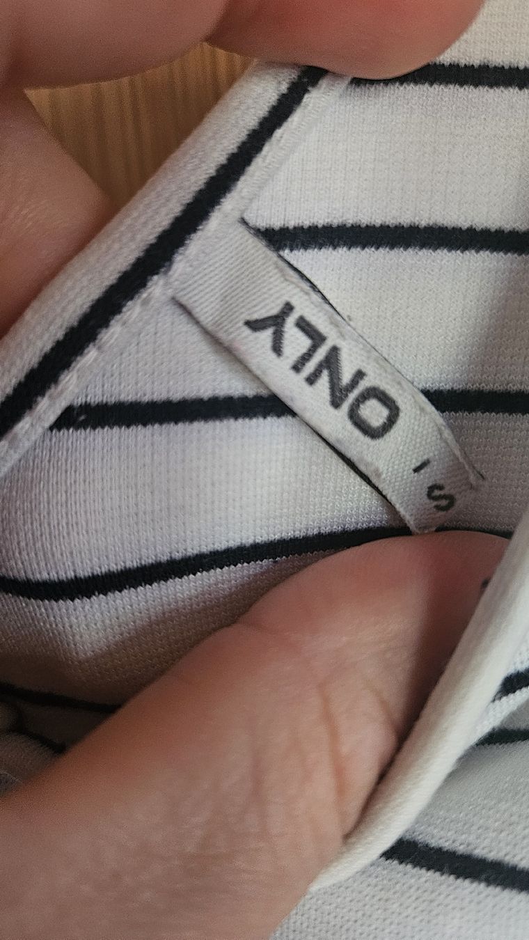 Only Vestiti: Only Kleid schwarz weiss, Grösse S – Usato da Lippoldswilen venduto da topmodel62 2