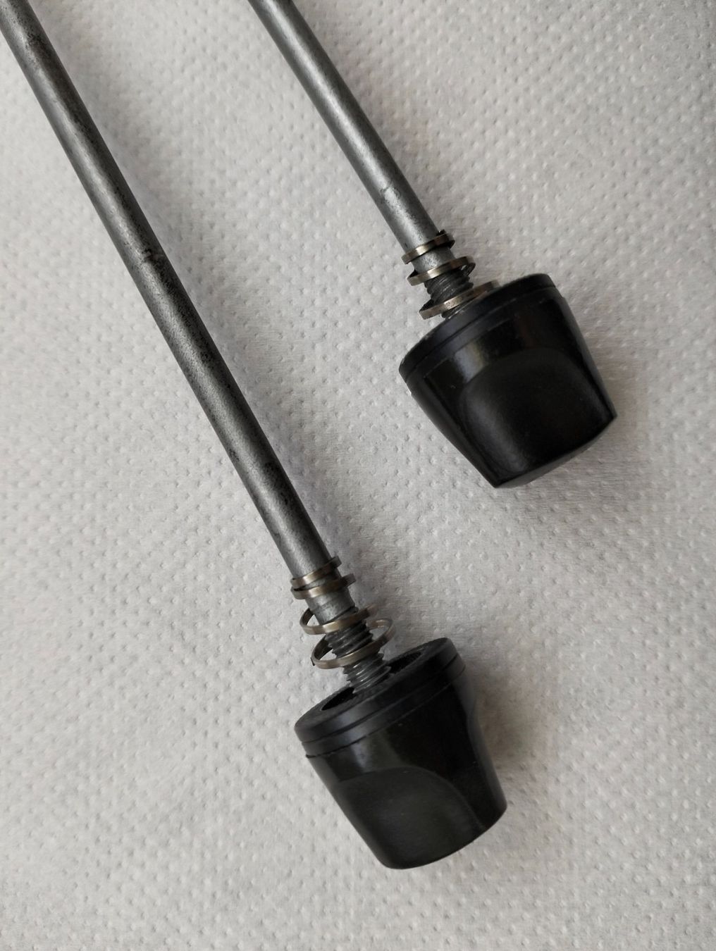 Mavic Pièces détachées: Mavic Schnellspanner Set – D'occasion à Uster par KarlZH 1