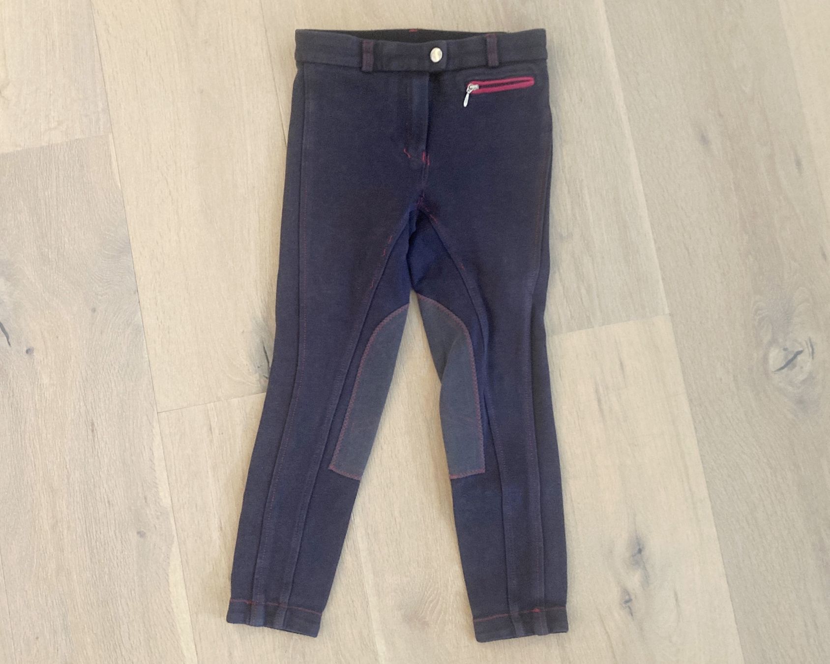 Tchibo Pantaloni: Tchibo Mädchen Reithose Gr. 122/128 – Usato da Eggenwil venduto da Lissi82