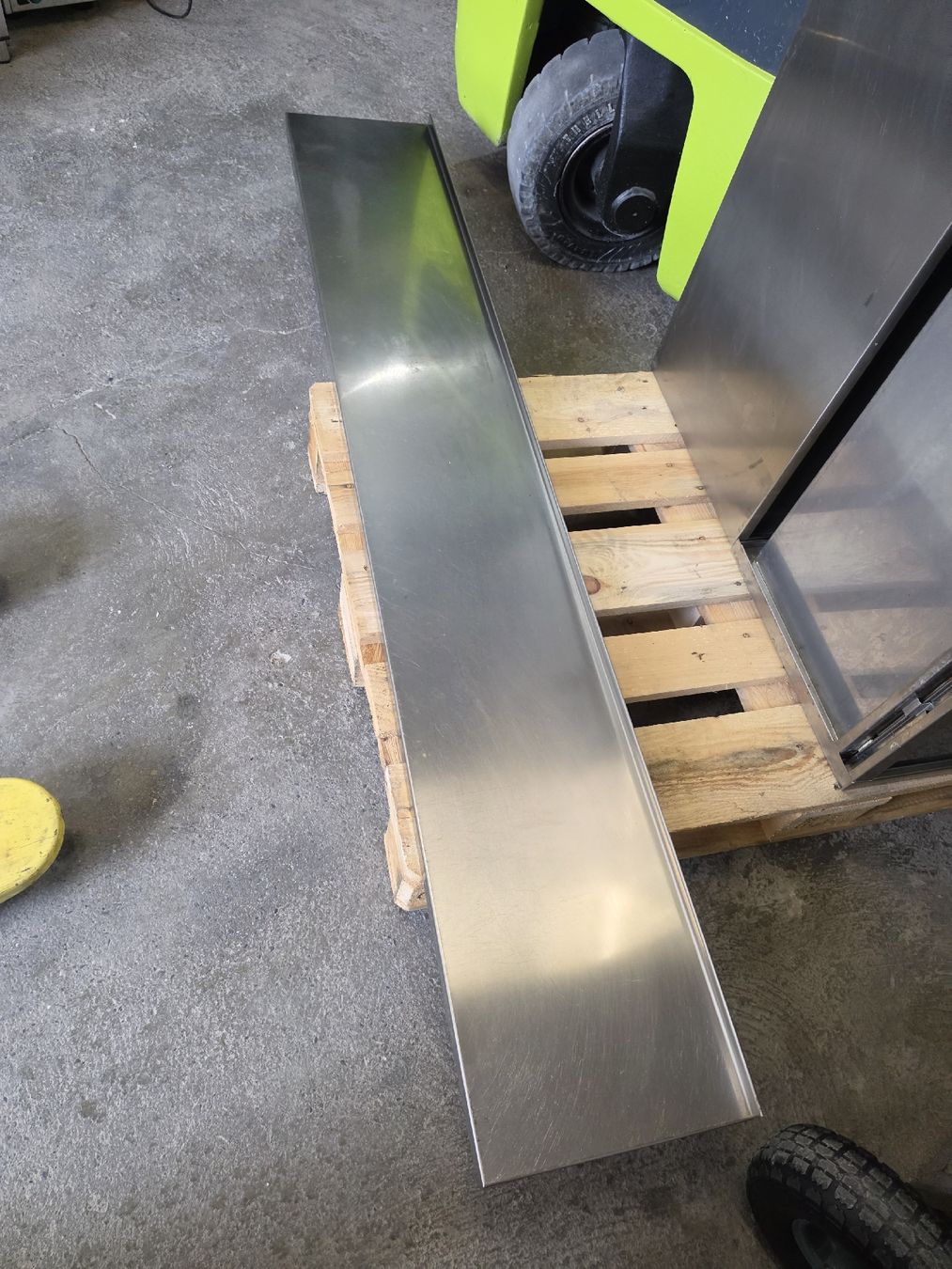 Scaffali: Wand Bord ##132 – Usato da Wuppenau venduto da Gastro.Wuppenau