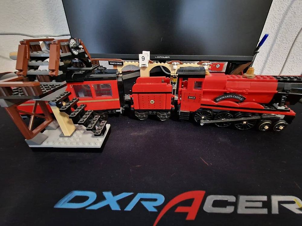 Lego Jeux de construction: LEGO® Harry Potter 76423 Hogwarts Express & der Bahnhof – D'occasion à Gebenstorf par Kofol