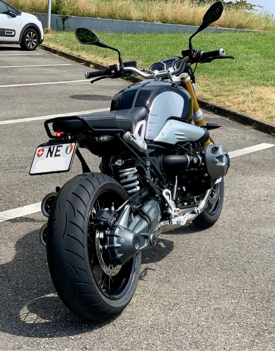 BMW Strada: BMW R nine T - 2014 – Usato da Neuchâtel venduto da micov 2