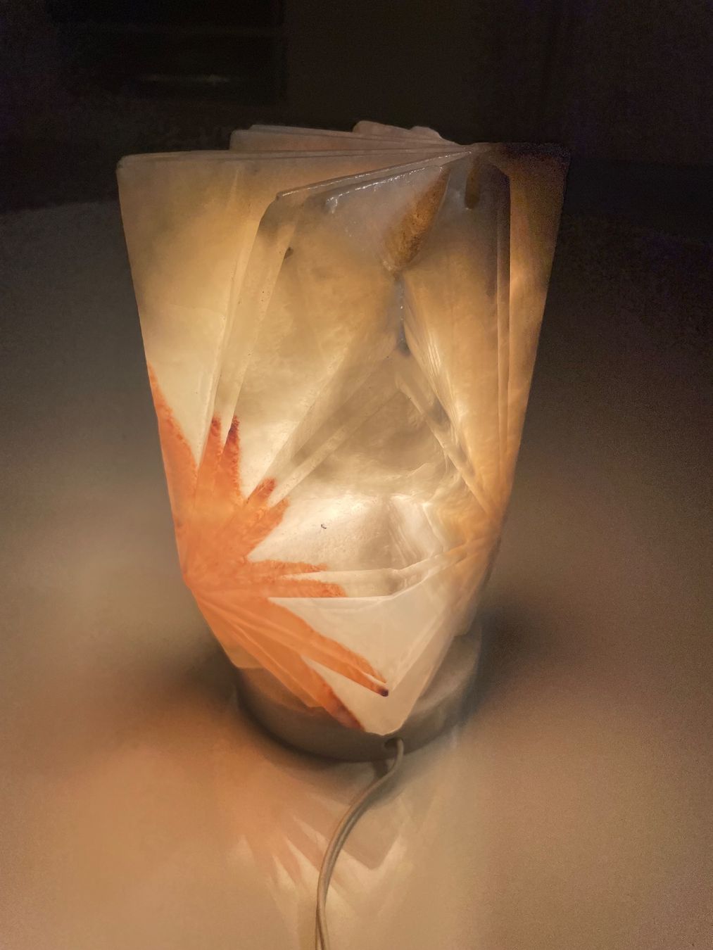 Lampade: Futurismus Tiki Lampe aus Stein – Usato da Zürich venduto da Arcana_Fail 1