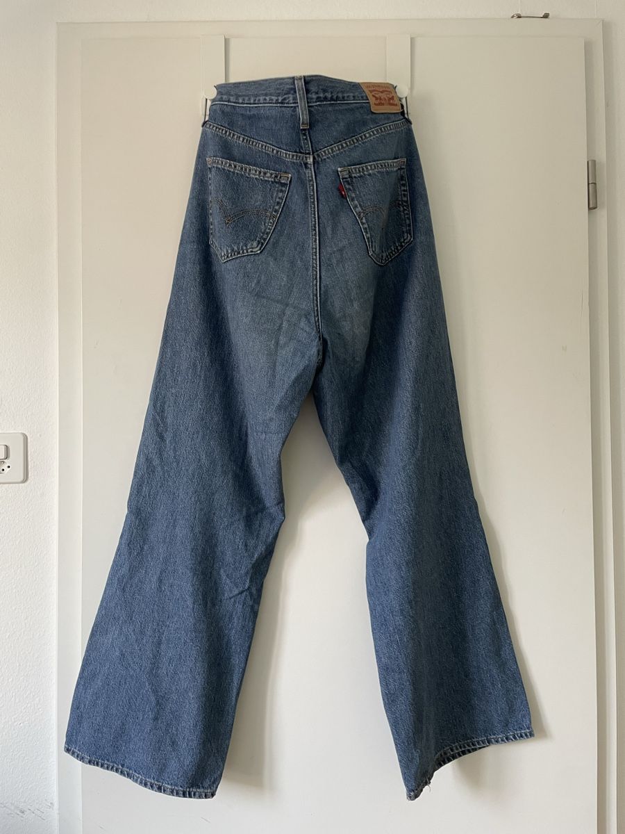 Levi's Jeans: Levi's Jeans – Usato da Winterthur venduto da sina852636 2