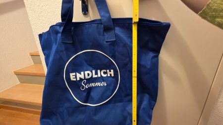 Grosse, blaue Badetasche "Endlich Sommer" - Top Zustand!
