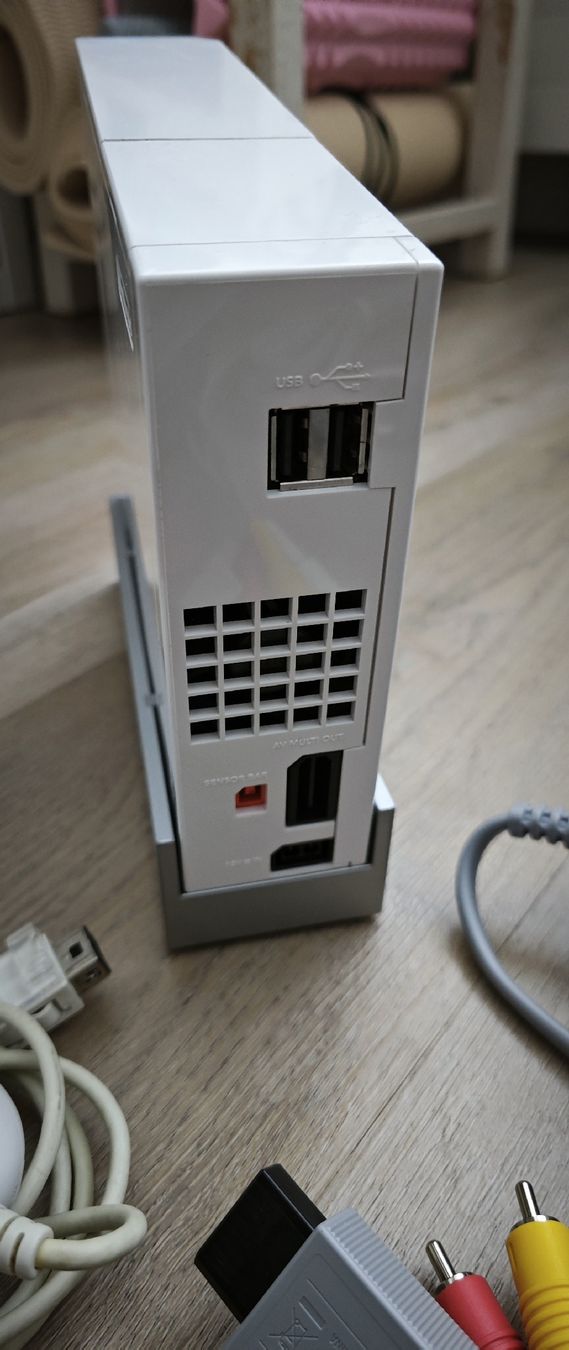 Nintendo Console: Nintendo Wii, weiss, komplett – Usato da Mülligen venduto da MisterBubbles 3