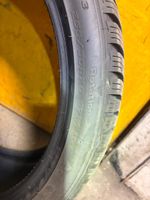 2 Stk Hankook Winterr 255/35 R20 97W gebraucht 8mm