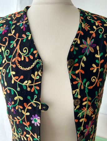 Vintage! Bestickte, lange Boho Weste, Gilet, geblümt, XS - S