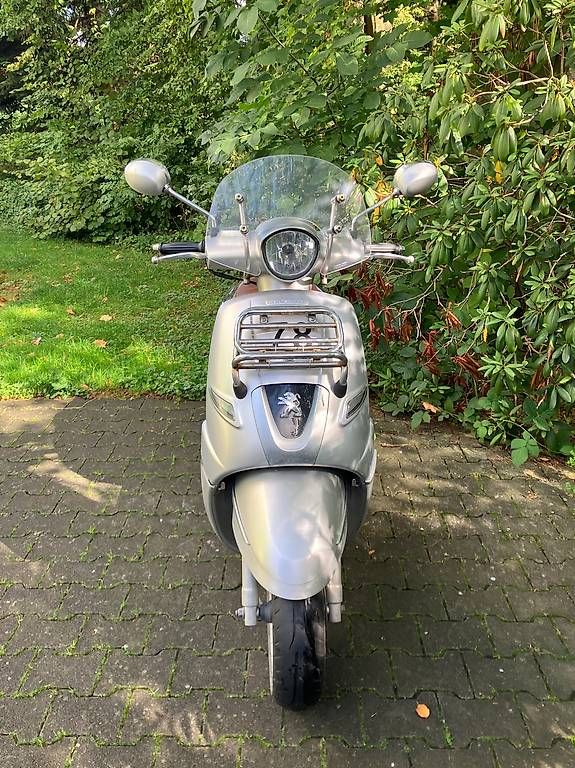 Scooters: DJANGO 125 SPORT – Gebraucht aus Arbon von sta_y6wk 1