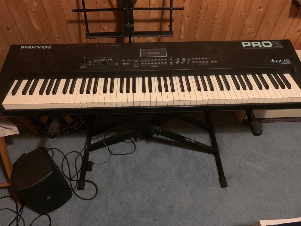 General Music Digital Real Piano Pro 2 1998 black