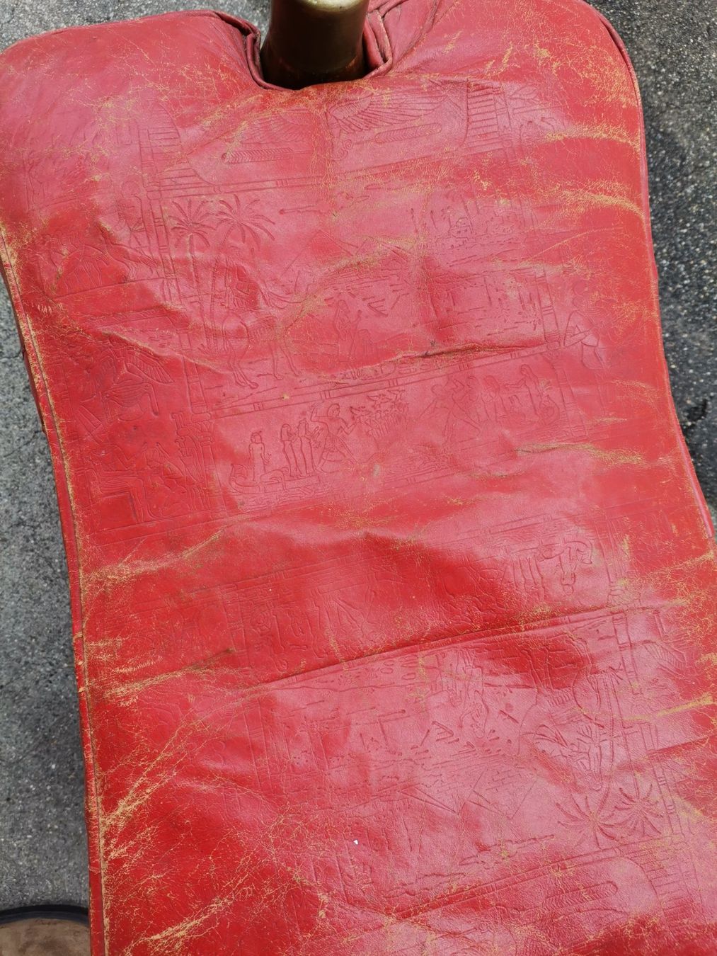 Sgabelli: Vintage Kamelhocker, Kamelsattel, Afrikanischer Kamelhocker – Usato da Wiedlisbach venduto da materialkreislauf 7