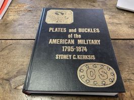 Plates & Buckles of t. American Military