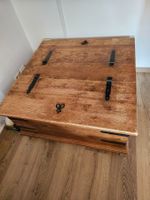 Holztruhe