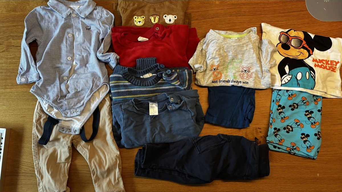 Lotti & Set di vestiti: Kinderkleider Grösse 74 – Usato da Gelfingen venduto da mel_rrc7