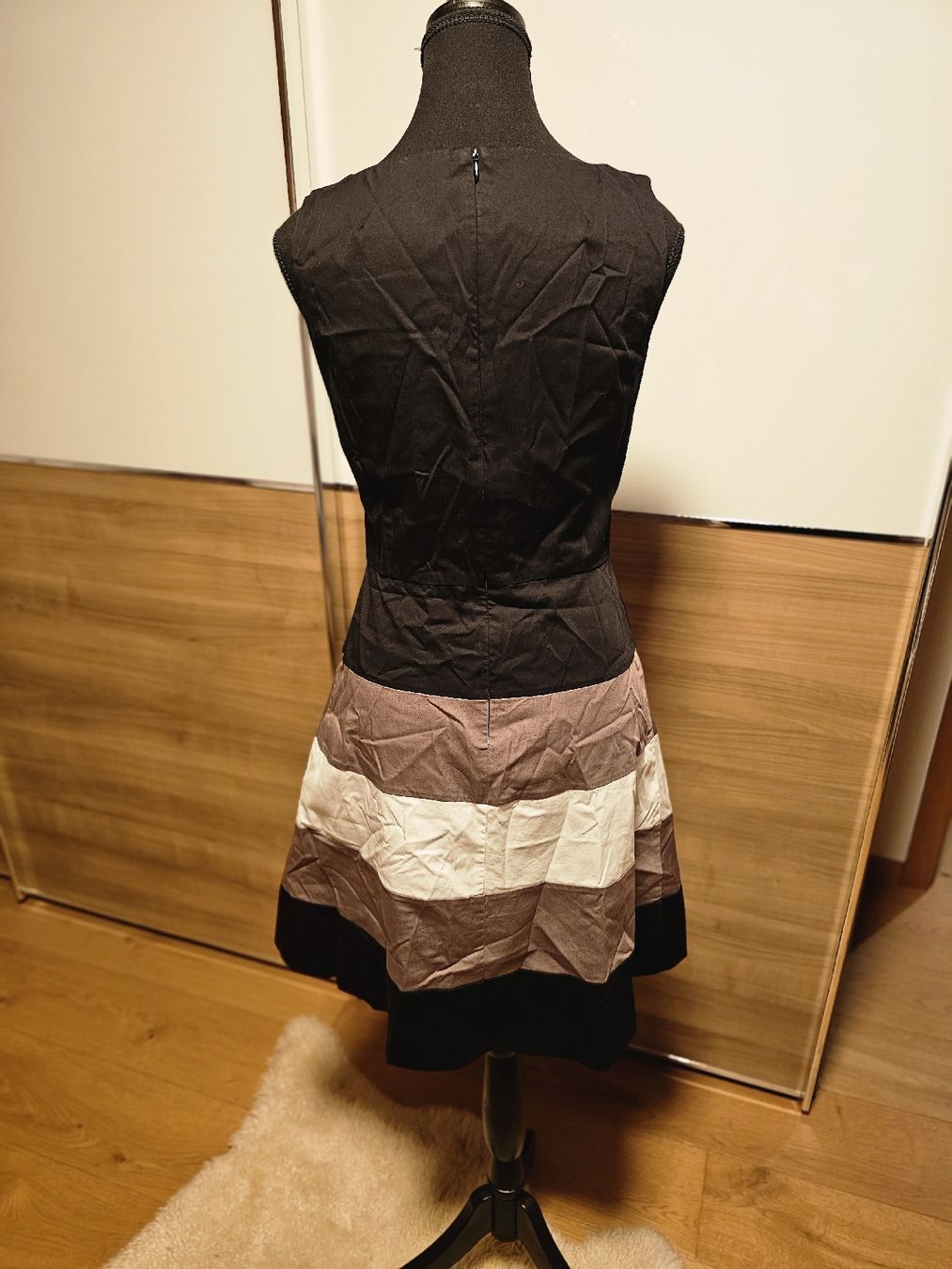 Comma Kleider: Schönes Kleid der Marke comma, Gr. 34 – Gebraucht aus Oberriet SG von Christine_ 1