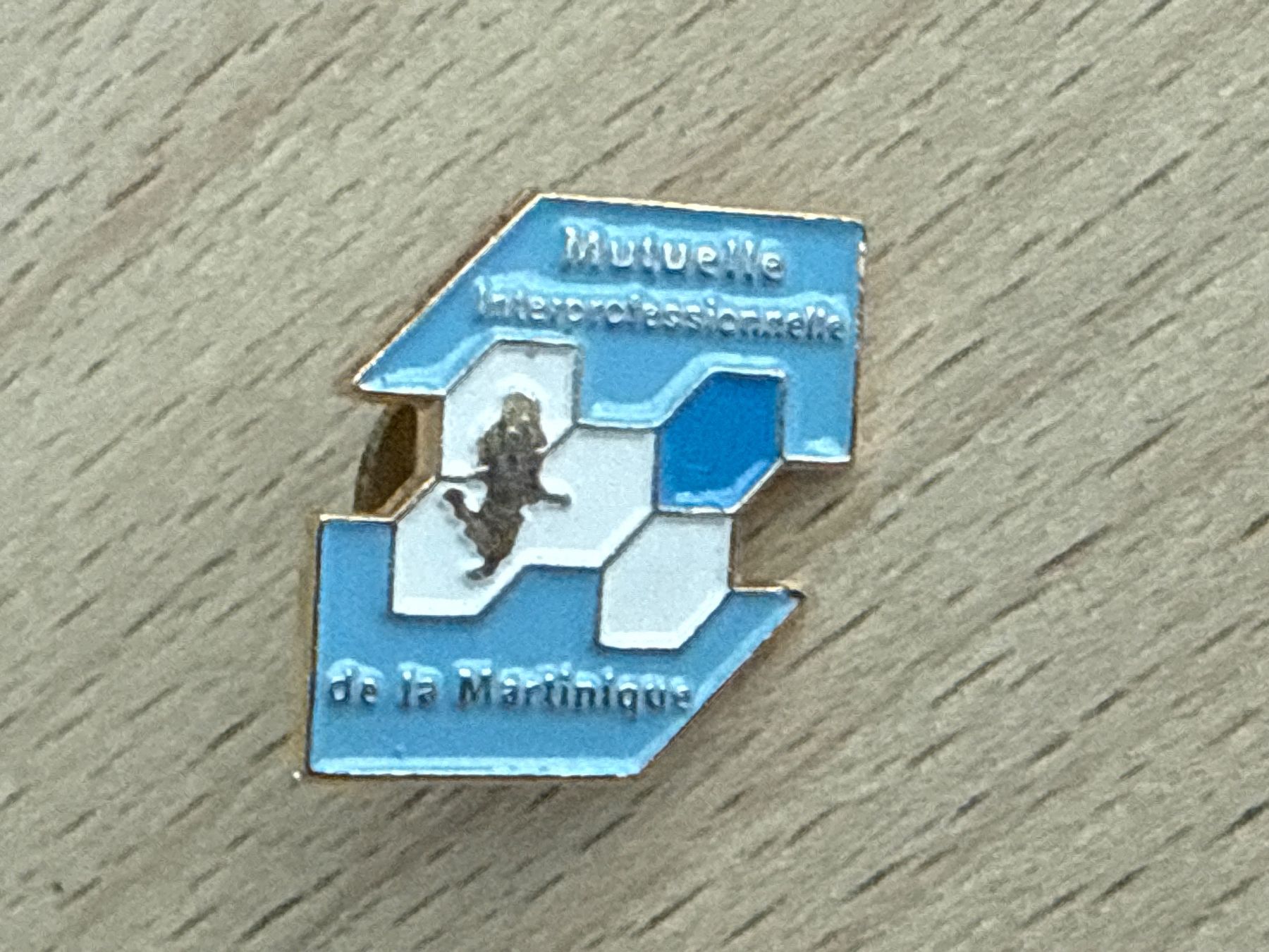 Placchette & Badge: Pin Mutuel – Usato da Glattbrugg venduto da Schweigmatt