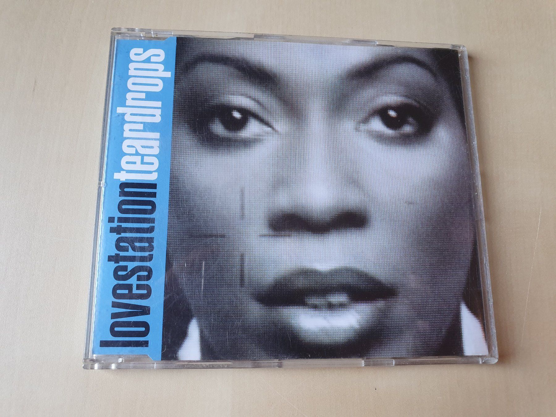 CDs: Lovestation Teardrops – D'occasion à Stansstad par collectorsshop