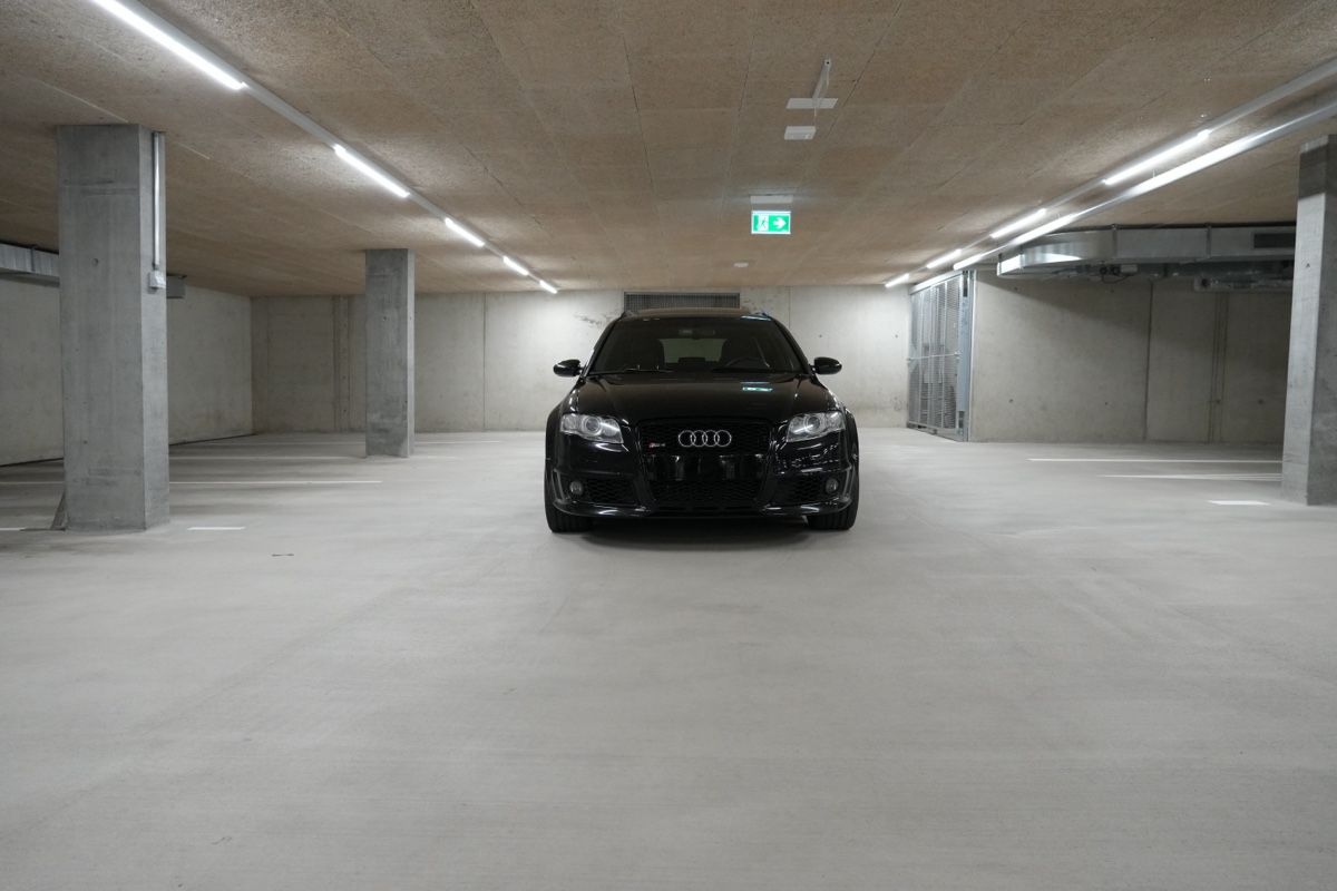 Audi Autos: Audi Rs4 b7 – D'occasion à Uetliburg SG par turbosachs