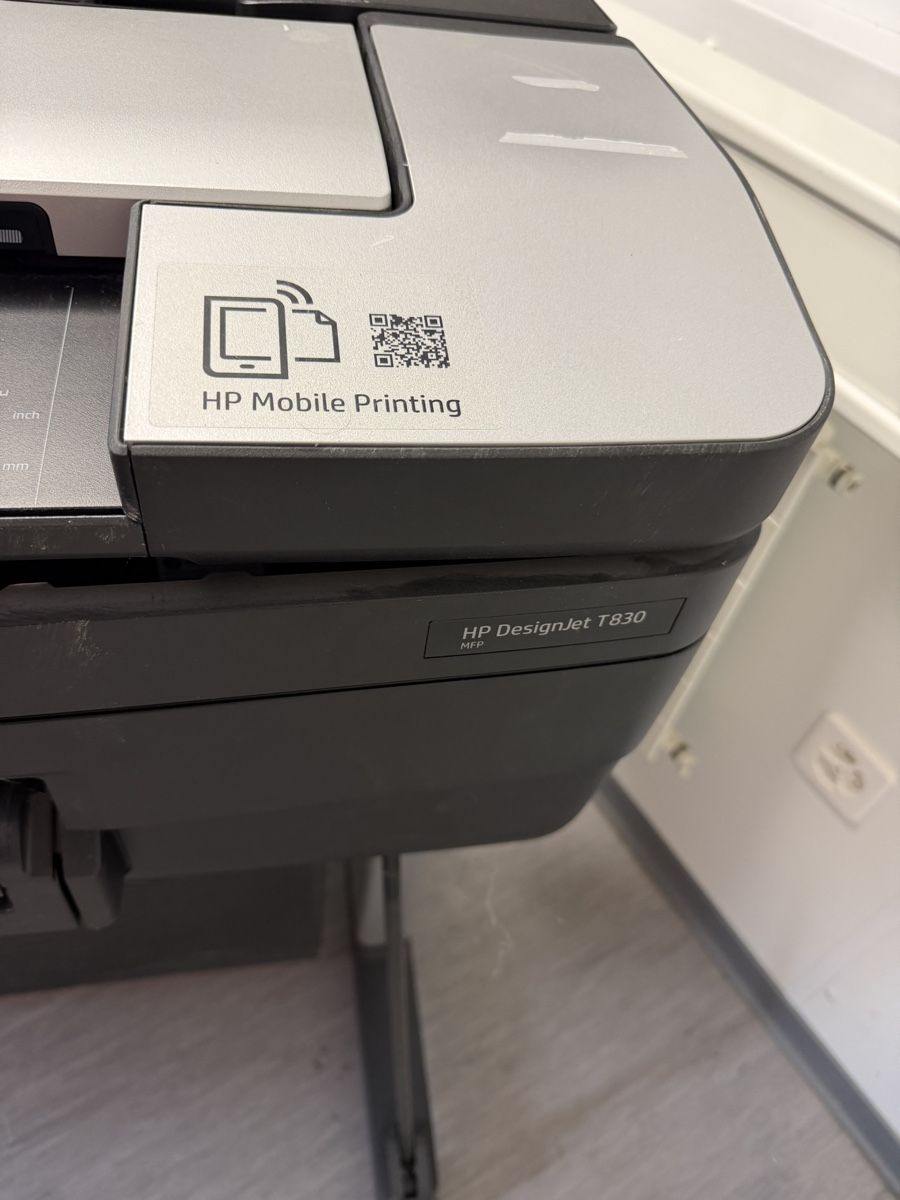 Hewlett Packard Stampanti: HP DesignJet T830 MFP Grossformatdrucker gebraucht – Usato da Oberwil-Lieli venduto da Fcz1991 5