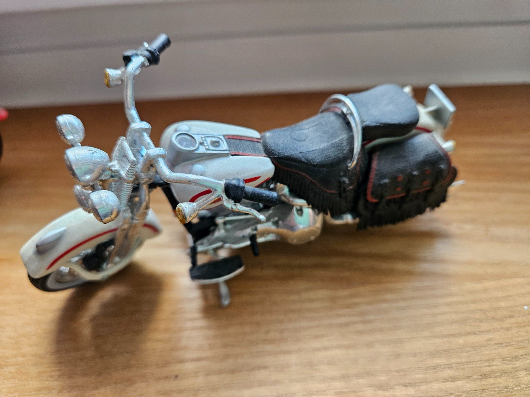 Maisto Kit di modellismo & Modellini statici: 6 Harley Davidson Modelle von Maisto – Usato da Wiezikon b.Sirnach venduto da Bb7 4