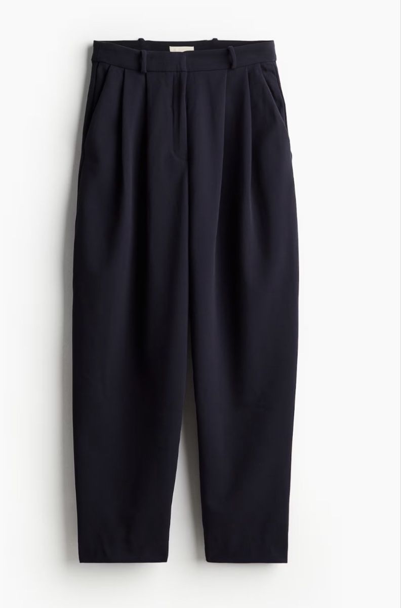 Pantaloni: H&M - Pantalon - taille 44 – Usato da Belmont-Lausanne venduto da Michelle_Srdr_