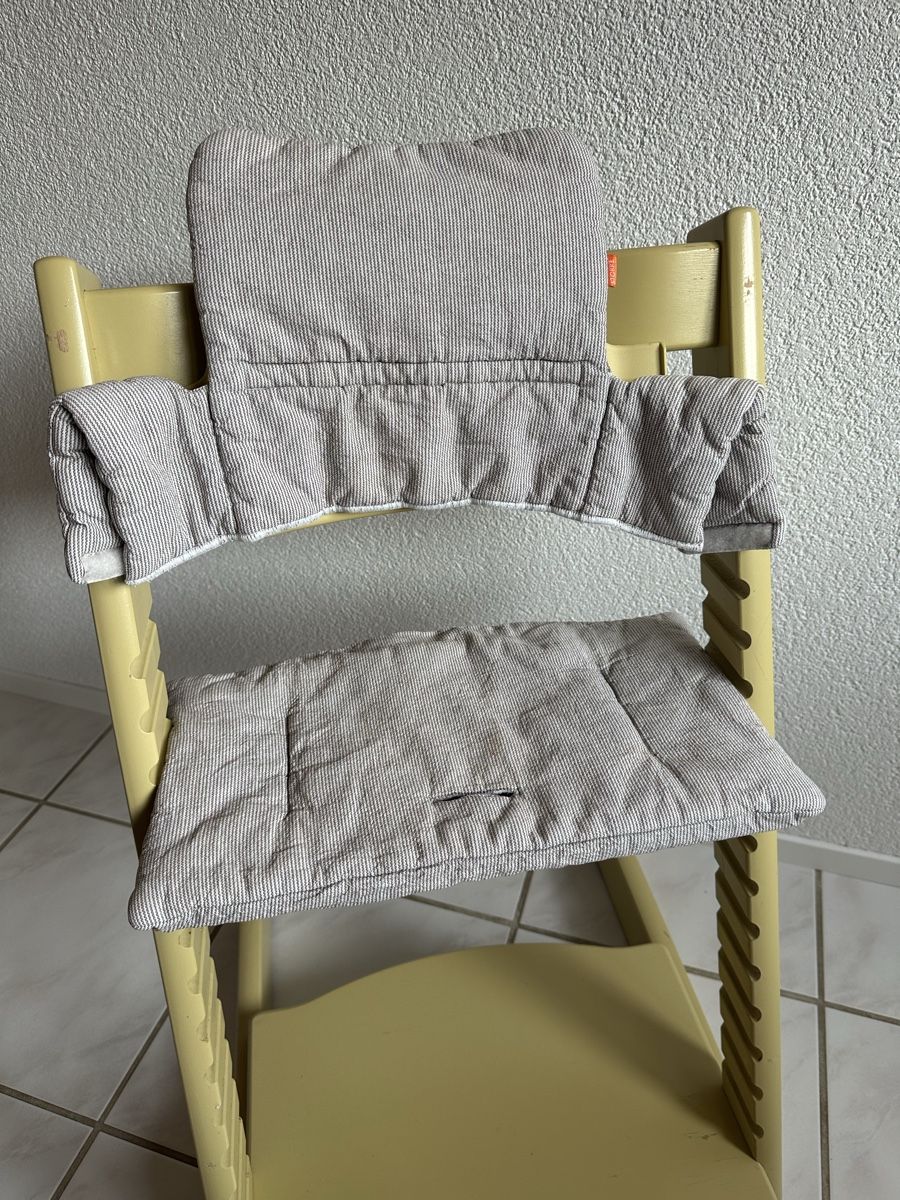 Stokke Hochstühle: Chaise haute Stokke Tripp Trapp – Gebraucht aus Sonceboz-Sombeval von cha_fv9q 1