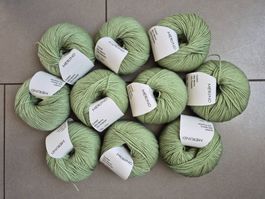 Merino Wolle 90% Merino 10% Polyester 10 Knäuel