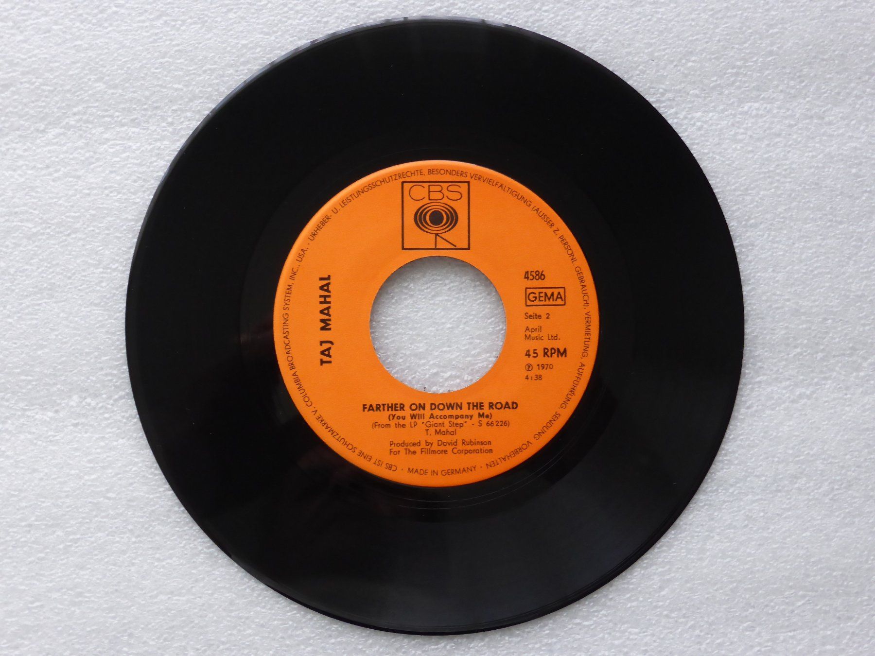 Schallplatten: Vinyl Single   TAJ MAHAL – Gebraucht aus Küssnacht am Rigi von Mondkinder 2