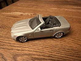 Mercedes SLK 230 1:24