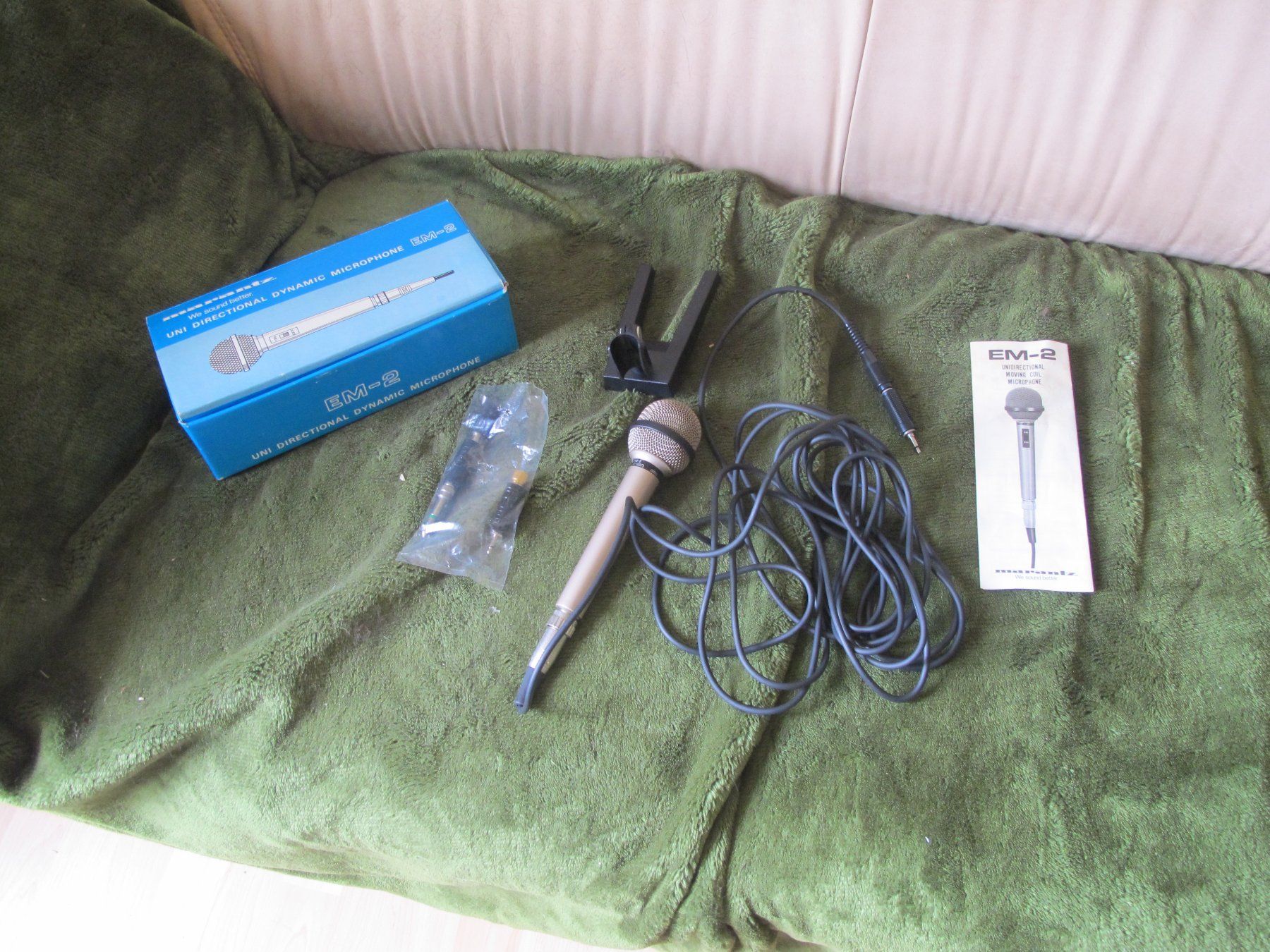 Marantz Microfoni: Microphon Uni Derectional Dynamic EM-2 Marantz Japan IMP500 – Usato da Altnau venduto da LinaAuktion