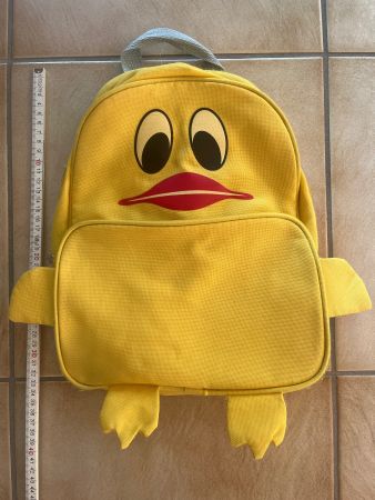 Sac à dos pour enfant en forme et dessin de poussin
