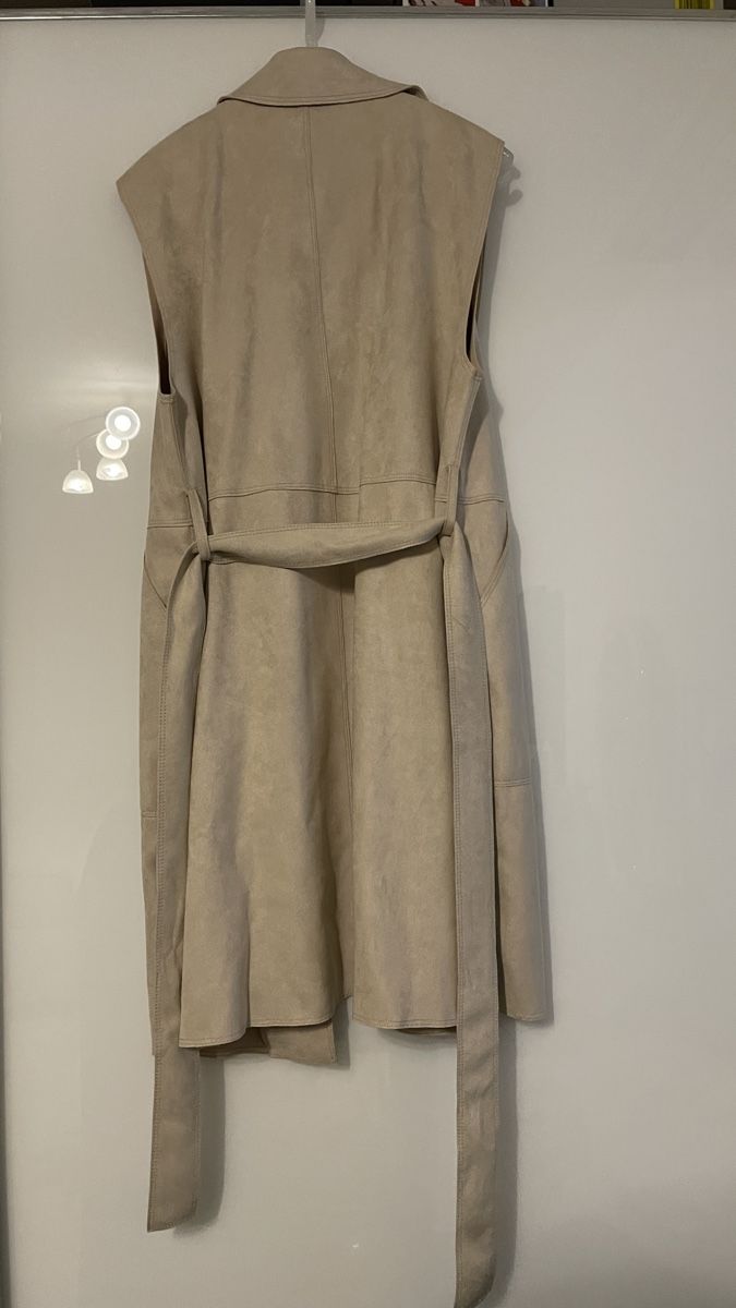 Zara Gilet & Giacche senza maniche: Weste Suede von Zara – Nuovo (secondo la descrizione) da Lausen venduto da sim_hgp6 5