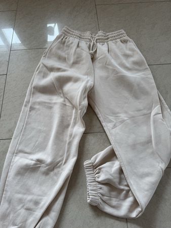Zara Jogginghose, Beige, Grösse M, Top Zustand!