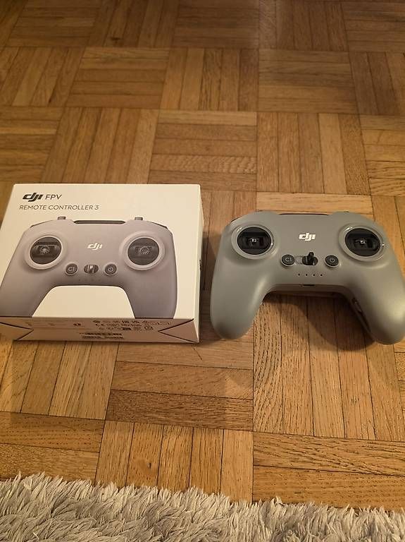 DJI Telecomando: DJI FPV Controller 3 – Usato da Zürich venduto da NikoXP