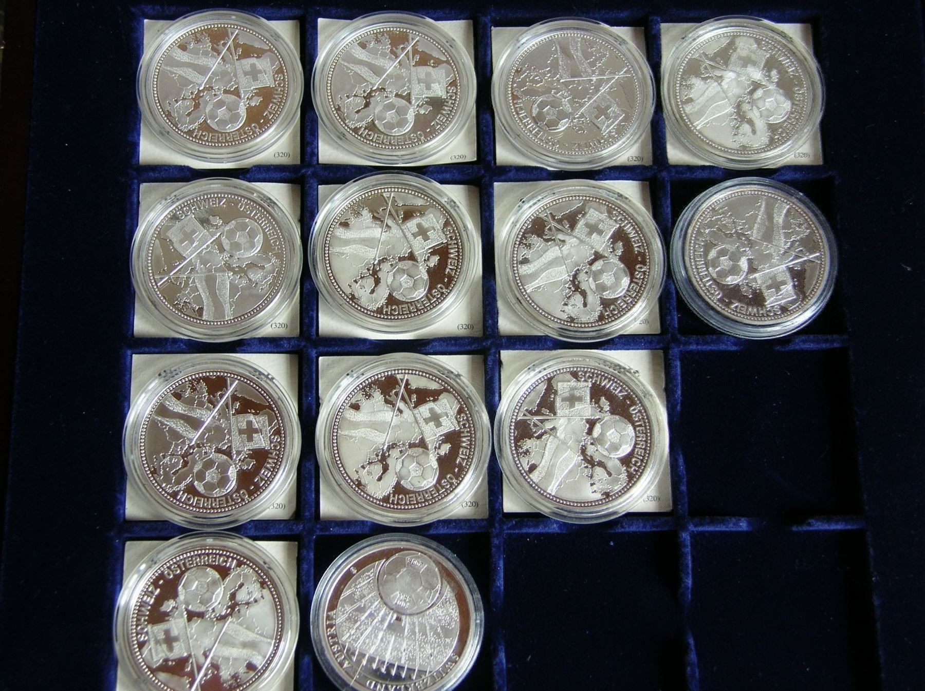 Medaillen: 13 x Fussball EM 2008 ***TOP*** – Neu (gemäss Beschreibung) aus Kreuzlingen von Samson01 1
