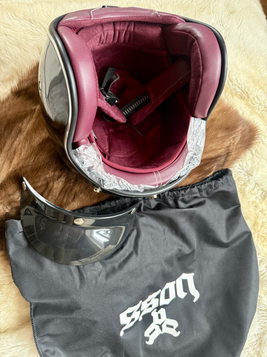 Casques & visières: Motorrad / Roller, Helm – Neuf avec emballage d'origine à Brunnen par designermago 3