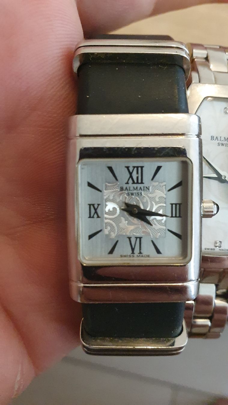Balmain Orologi: Montre Balmain rectangulaire argentée état d'usage – Usato da Avenches venduto da pat_rd7t 1
