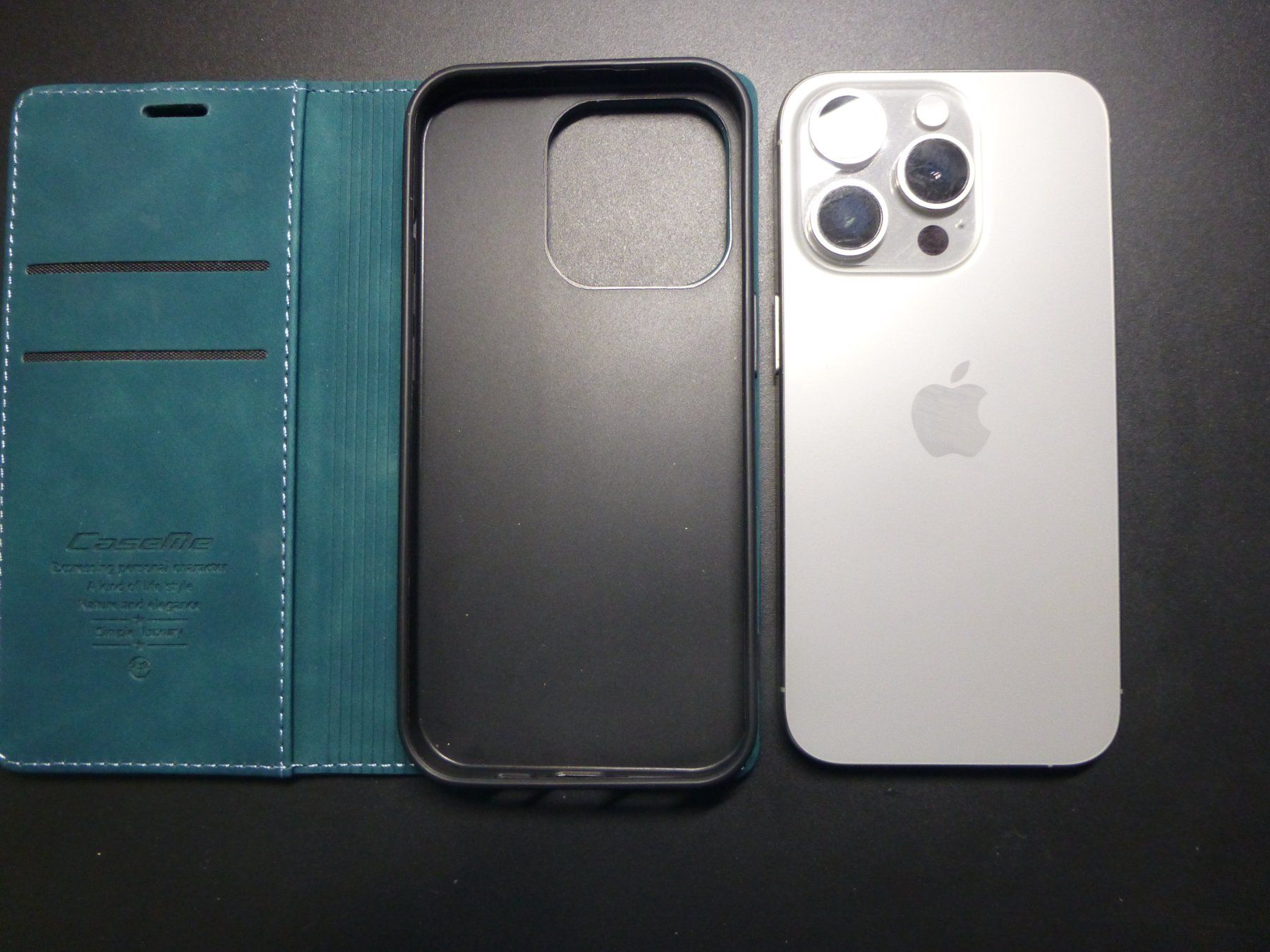 Apple Telefoni cellulari / Smartphones: iPhone 15Pro  128GB  inkl. schönes Etui – Nuovo (secondo la descrizione) da Watt venduto da Henrys2 1