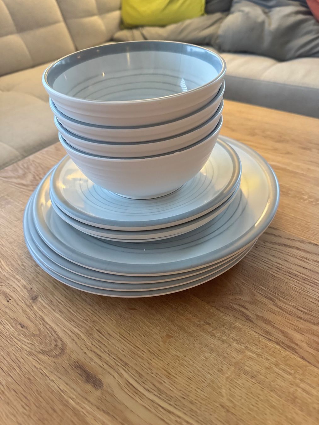 Set di piatti: Campinggeschirr-Set von Brunner – Usato da Winterthur venduto da Anneh 1