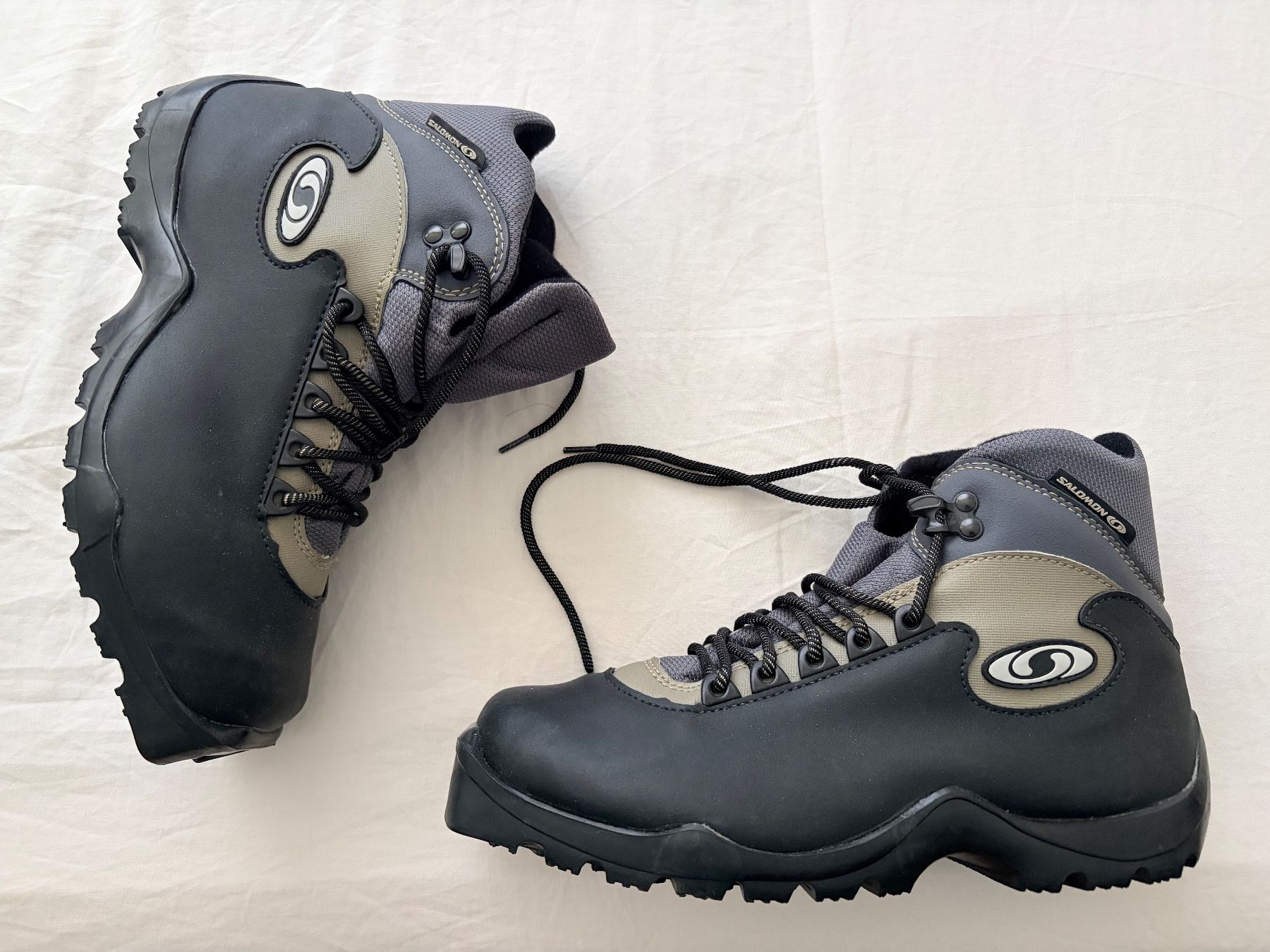 Salomon Damenschuhe: Salomon Langlaufschuhe Grösse 41 – Neu (gemäss Beschreibung) aus CHAM von AKIS1992