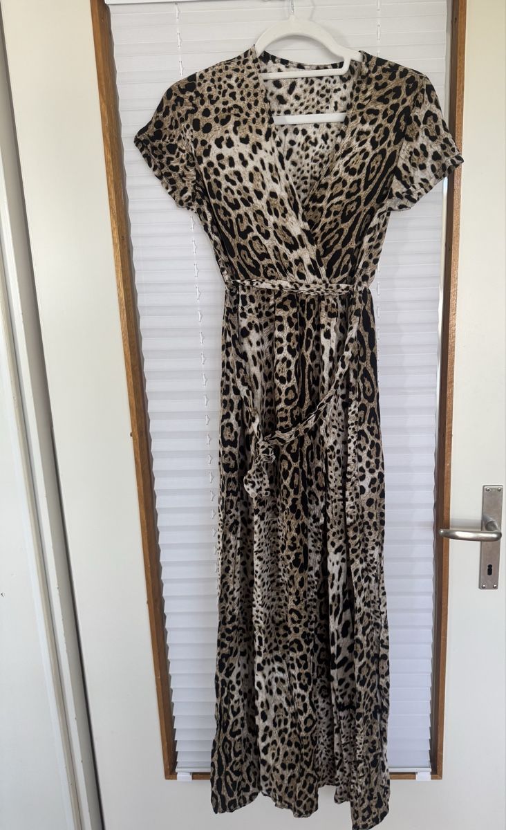 Vestiti: Leopard Kleid Maxi Gr S – Usato da Unterengstringen venduto da Cuz_5555 1