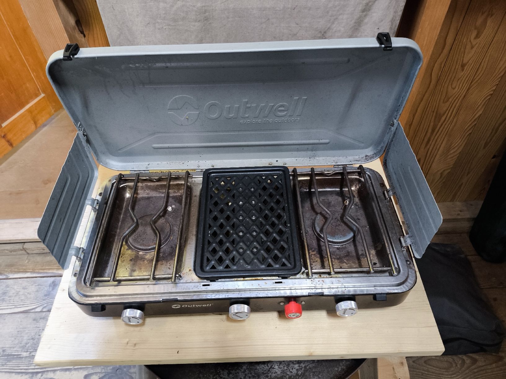 Outwell Vorzelte & Markisen: Outwell Kocher mit Möbel  – Gebraucht aus Trub von RoshiMuten 5