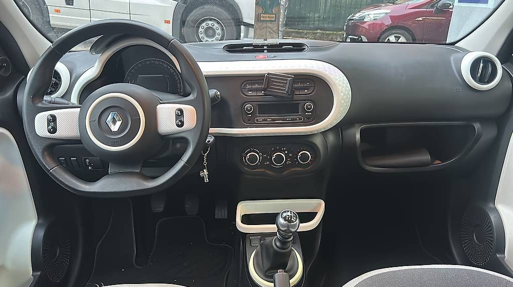 Autos: Renault Twingo – Gebraucht aus Balerna von exp_55ly 4