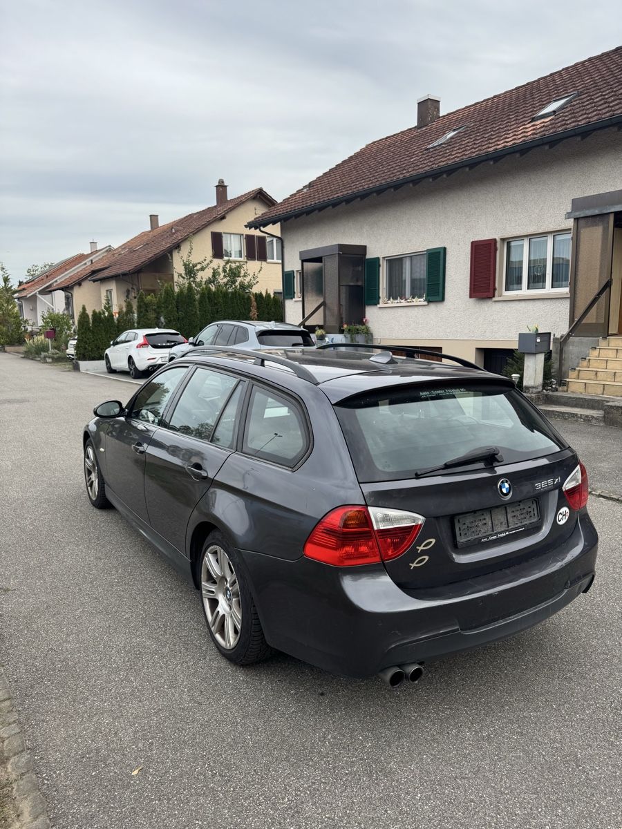 BMW Automobili: BMW E91 325iX M Paket  – Usato da Kleindöttingen venduto da fischer321 3