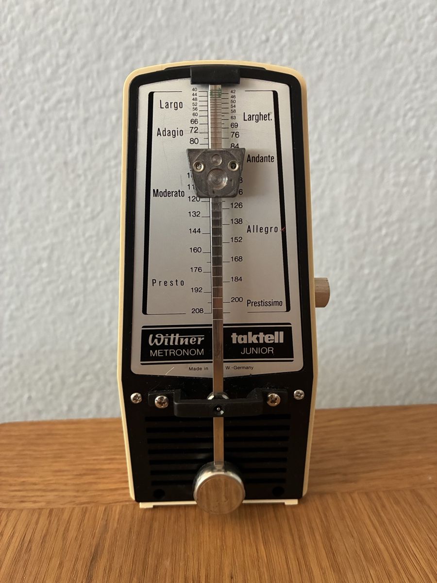 Musikinstrumente: Metronom – Gebraucht aus Zürich von T_K_H_M 4