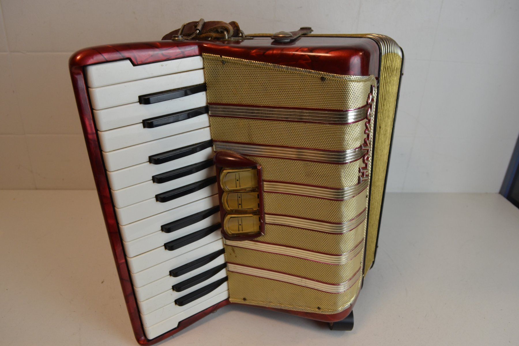 Hohner Strumenti musicali: Akkordeon chromatisch Hohner Concerto I – Usato da Zürich venduto da Brockito 5