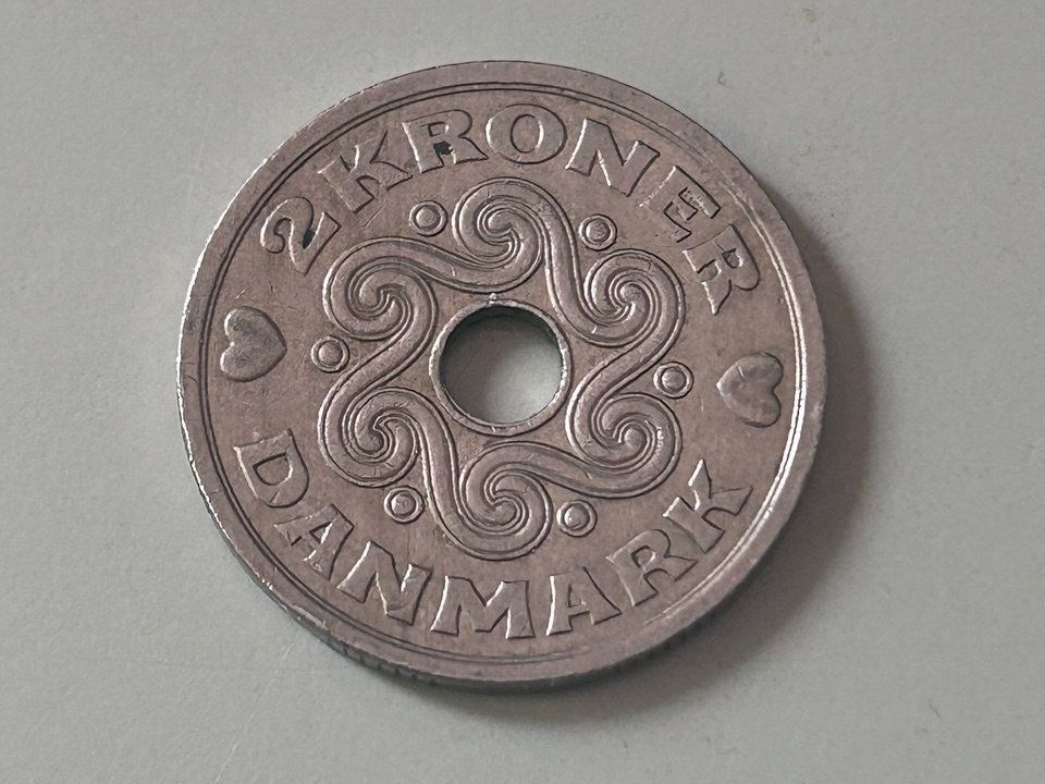 Alle Münzen: 2 Corone (2 Kroner) della Danimarca 1993 – Gebraucht aus Giubiasco von LorisVale